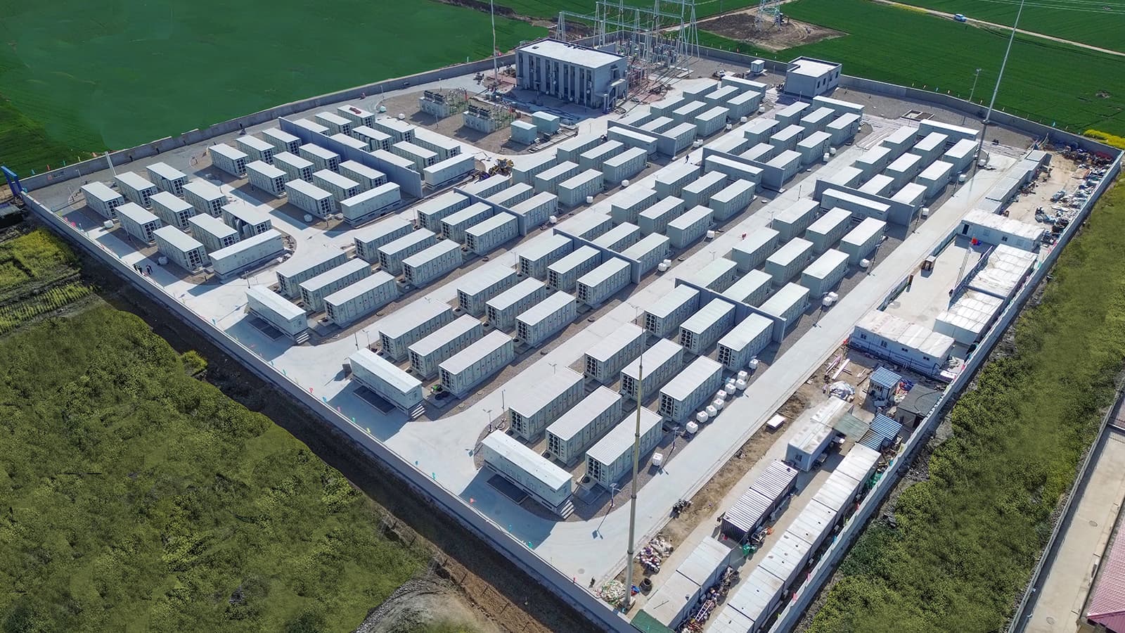 绿动燕赵！bbin宝盈储能助力石家庄高邑300MW/600MWh储能电站全容量并网运行